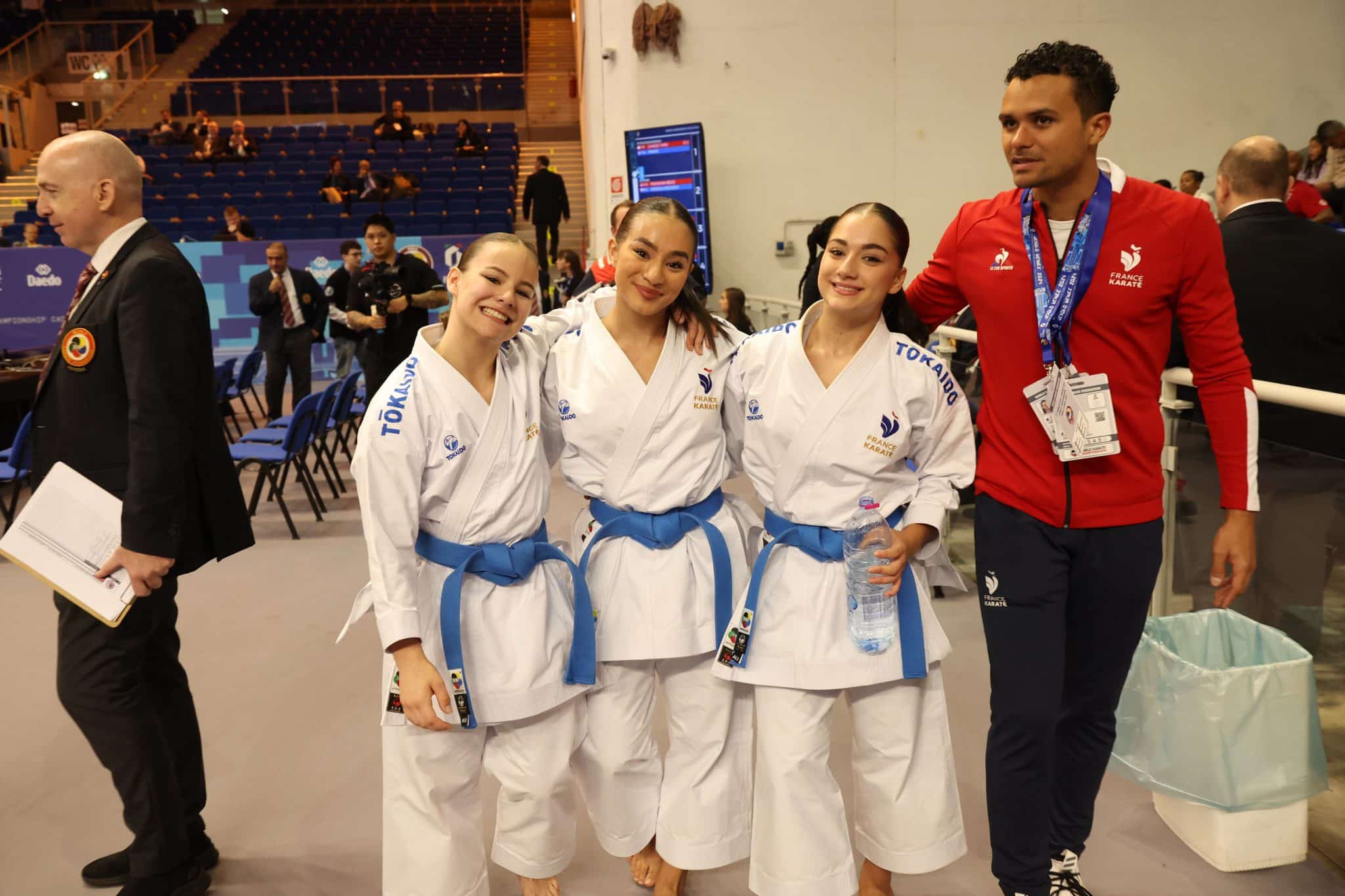 ©FFK - Denis Boulanger / L'équipe kata femmes et Lucas Jeannot